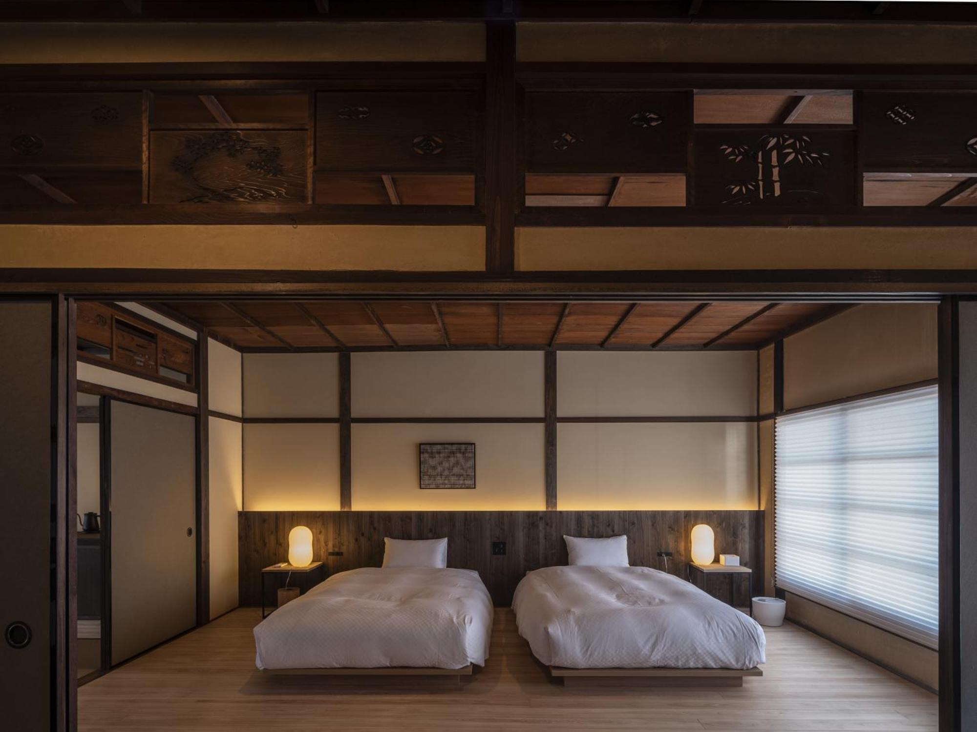 Nipponia Hotel Ozu Castle Town Esterno foto
