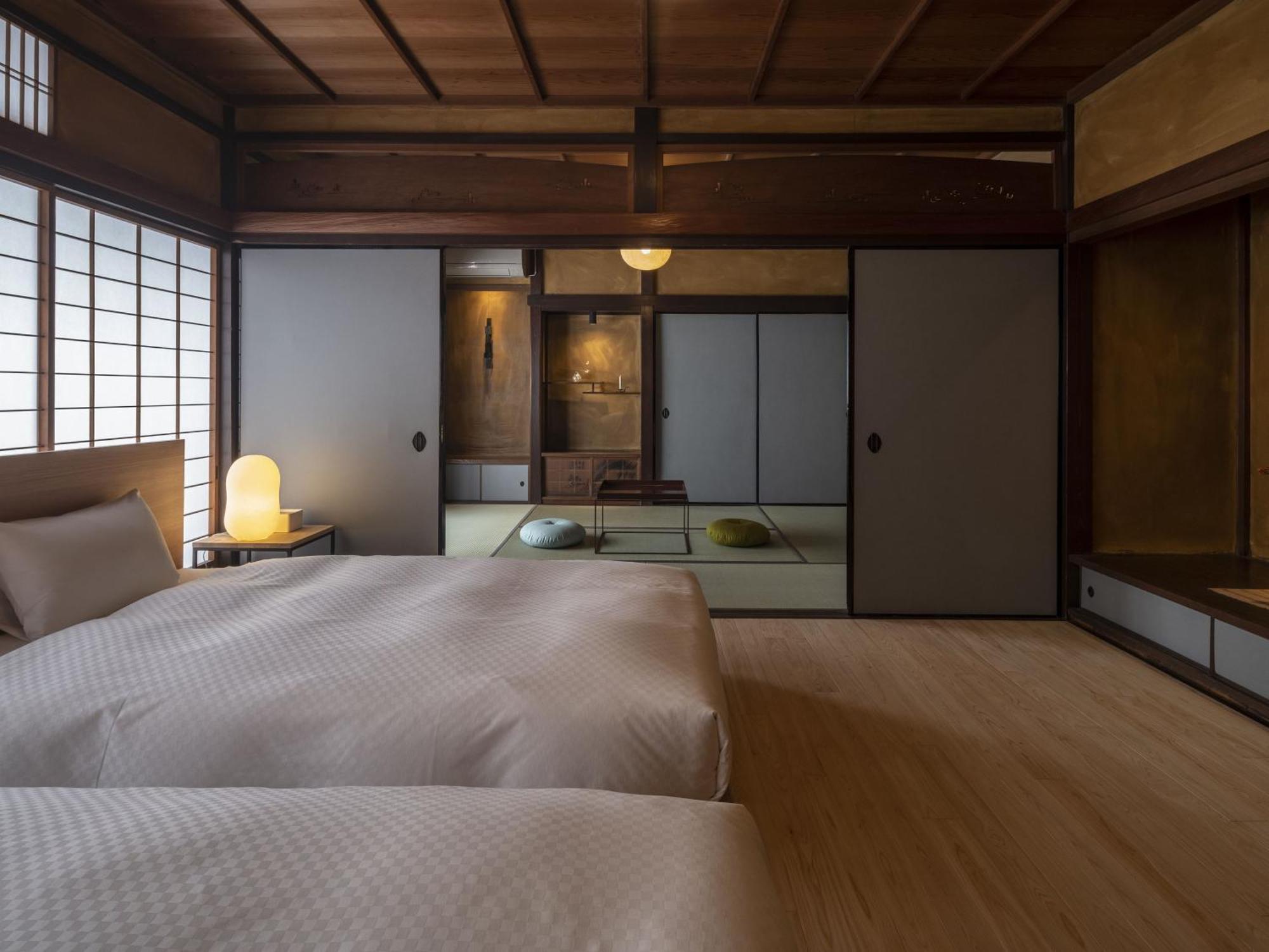 Nipponia Hotel Ozu Castle Town Esterno foto