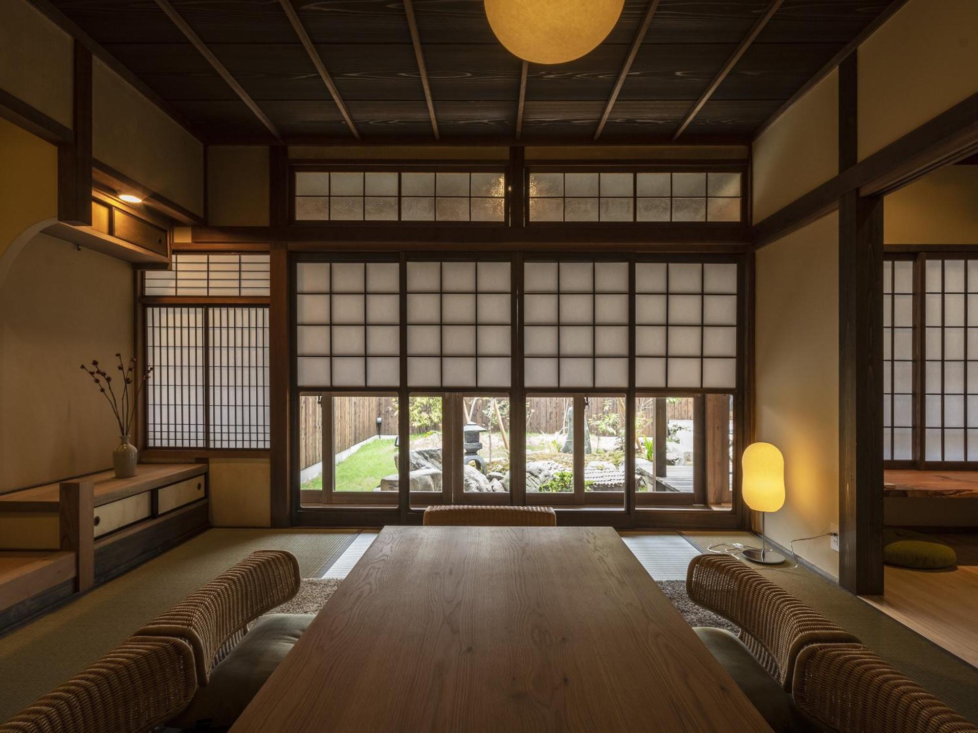 Nipponia Hotel Ozu Castle Town Esterno foto