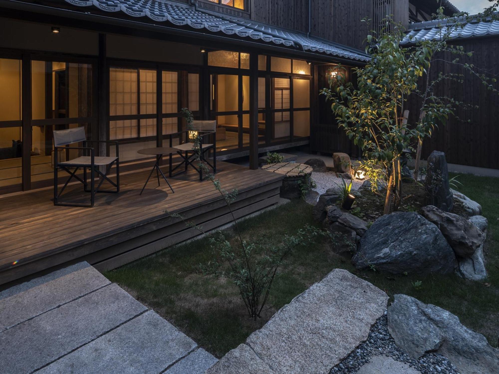 Nipponia Hotel Ozu Castle Town Esterno foto