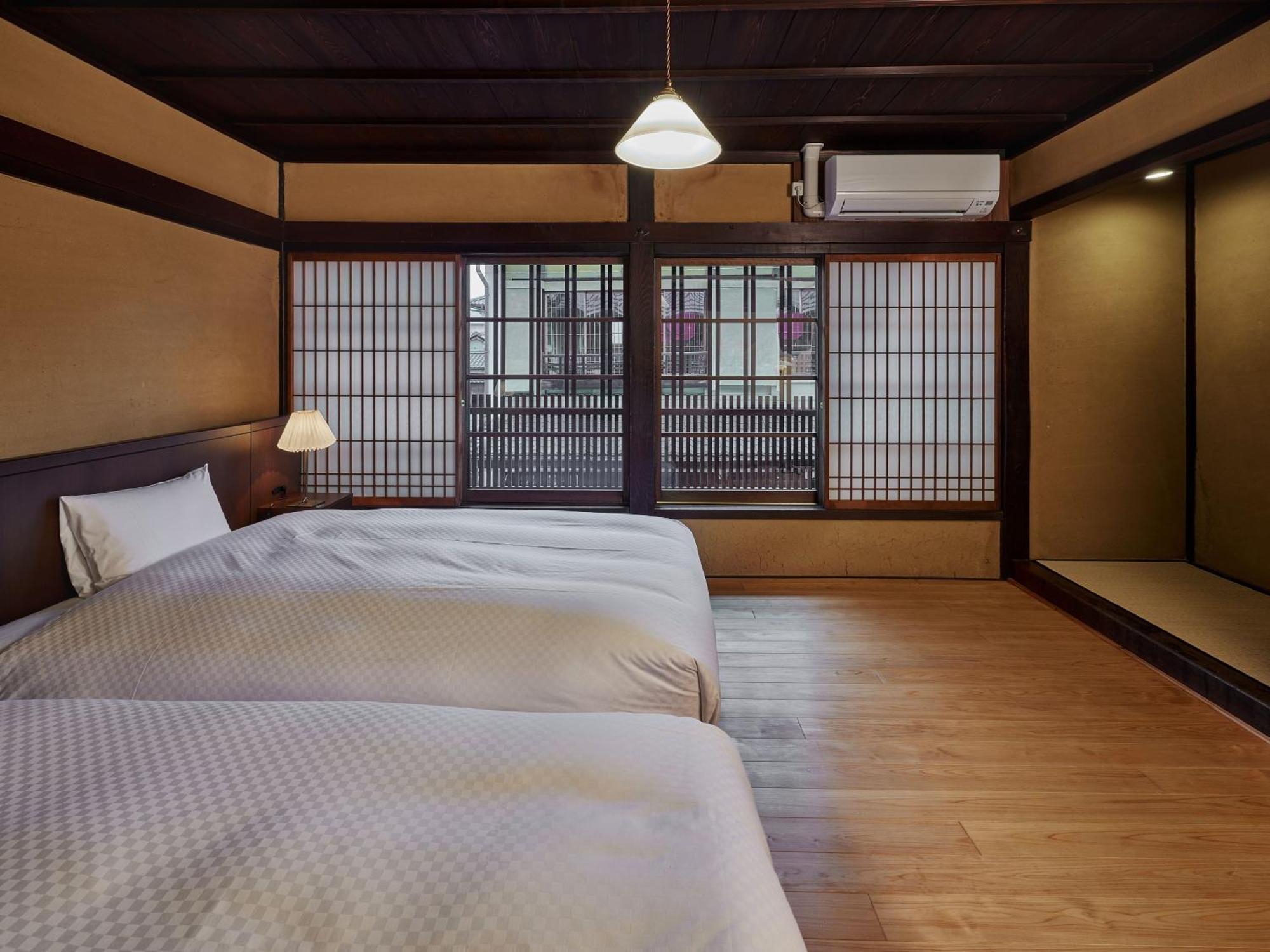 Nipponia Hotel Ozu Castle Town Esterno foto