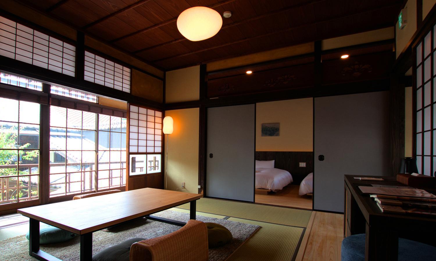 Nipponia Hotel Ozu Castle Town Esterno foto