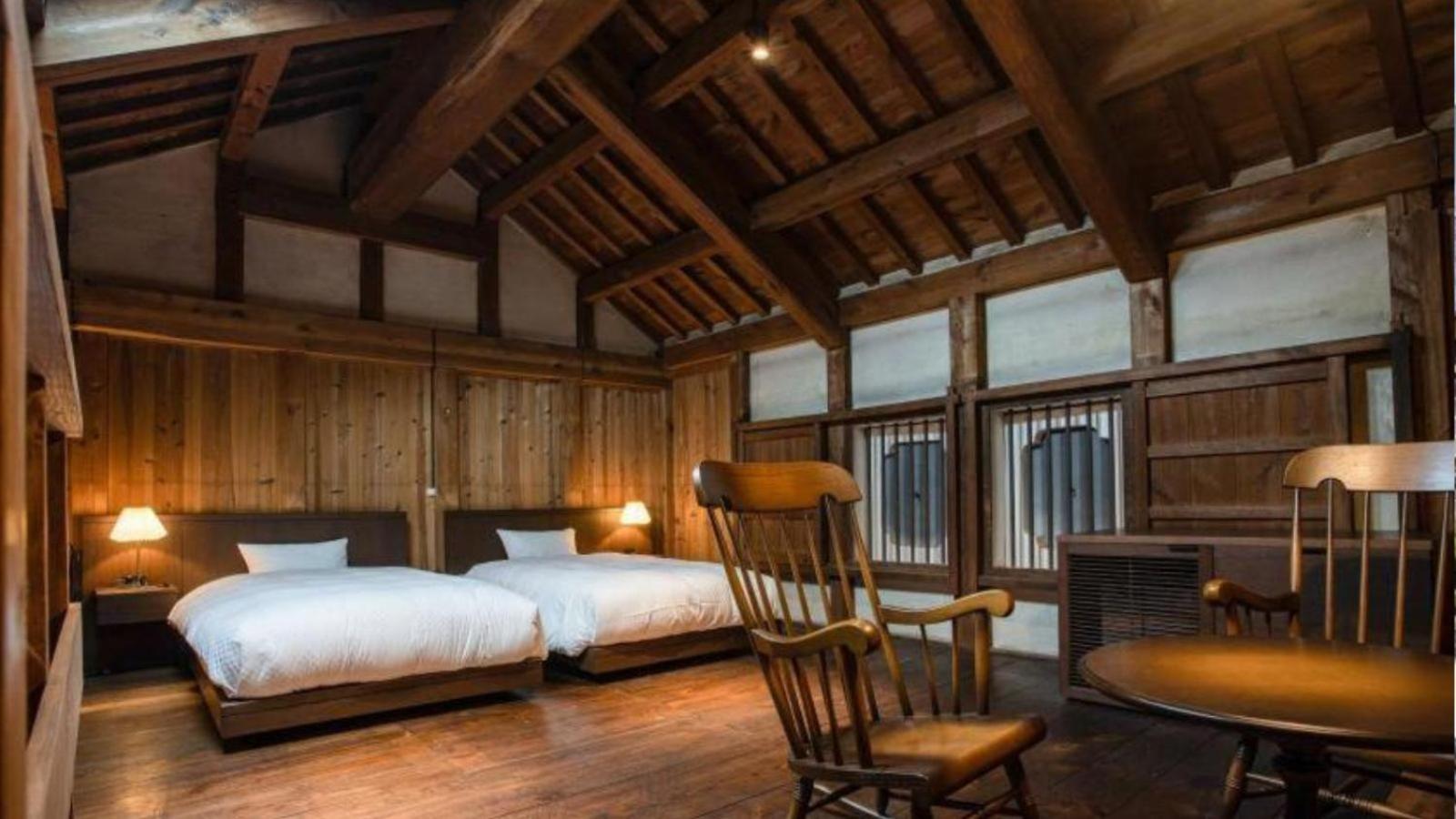 Nipponia Hotel Ozu Castle Town Esterno foto
